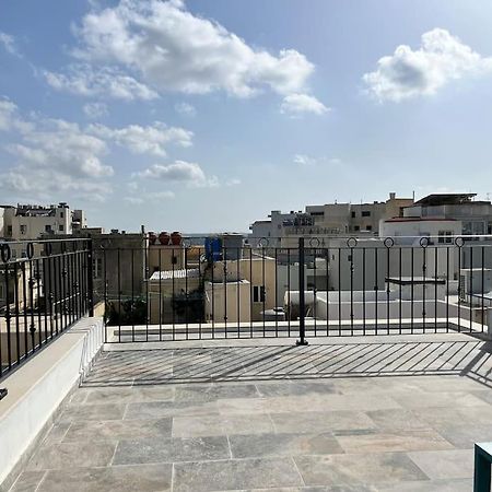 Beautiful 4-Bedroom Townhouse In Sliema Luaran gambar