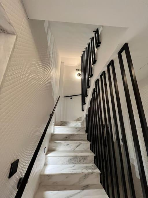 Beautiful 4-Bedroom Townhouse In Sliema Luaran gambar